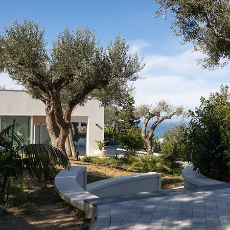 Villa Teresa *